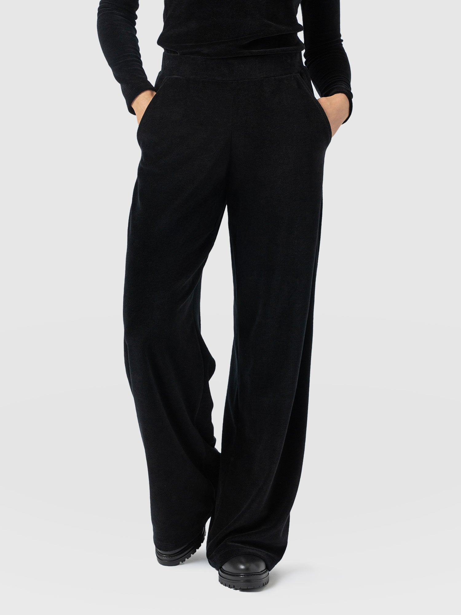 Keller Wide Leg Pant - Black Velvet - Women's Pants | Saint + Sofia® USA